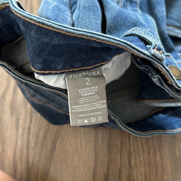 Just USA - Skinny distressed- Women’s jeans size 2 - Picture 3 of 5